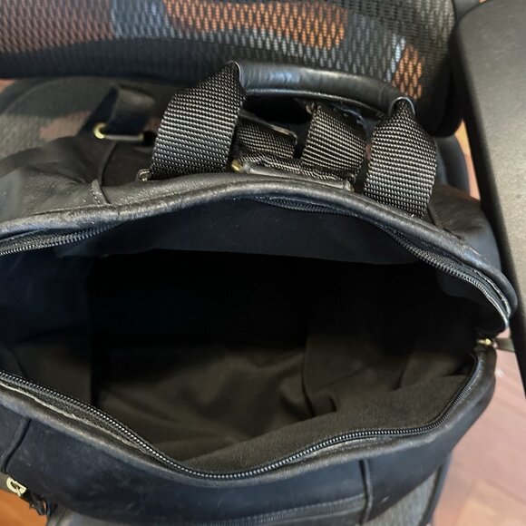 Coach Vintage C7B-0521 Large Backpack Black Glove-Tanned Cowhide Leather USA - Picture 13 of 15